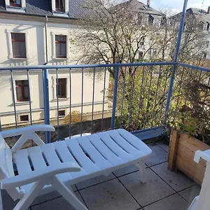 Mickten Hertz Apartment