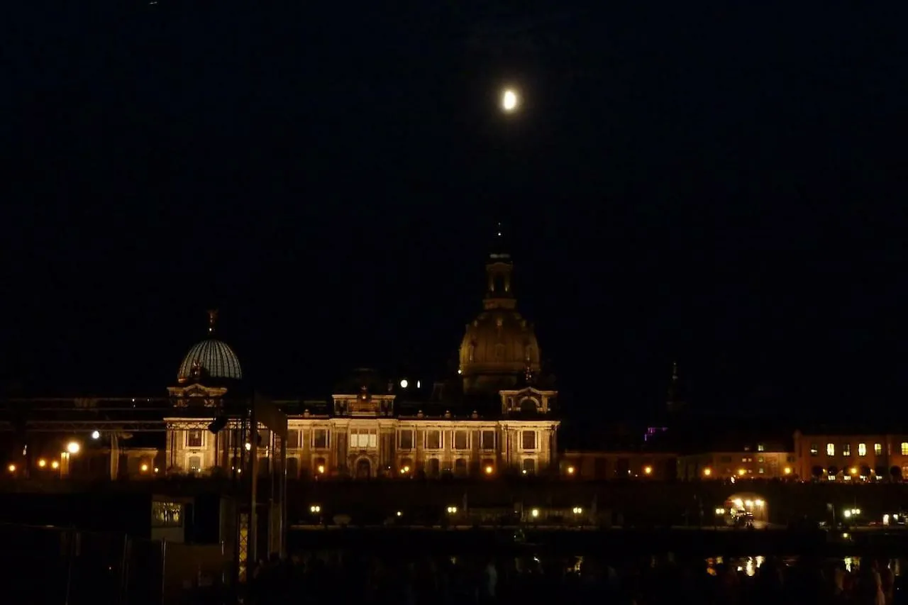 Apartment Fewo „Zum Napoleonstein“ Dresden Germany